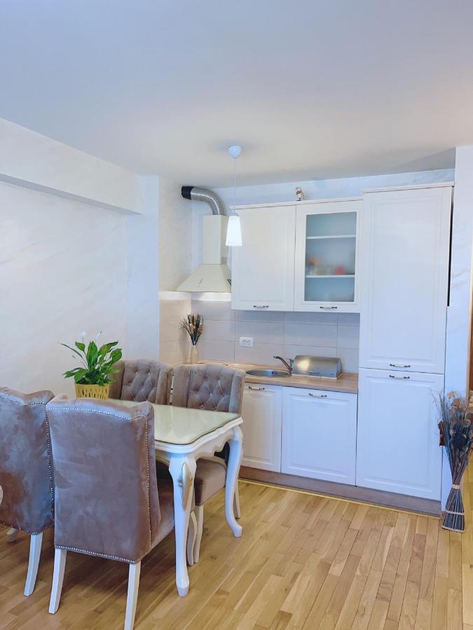 Buddha City Apartment Будва Экстерьер фото